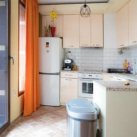 Quiet Garden Retreat, Private Patio Free Parking Sofia