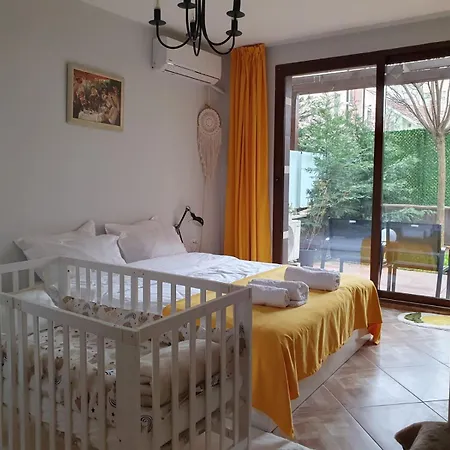 Appartement Quiet Garden Retreat, Private Patio Free Parking *