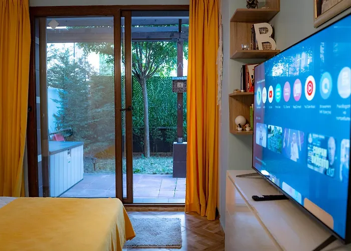 Claire With Garden アパート *