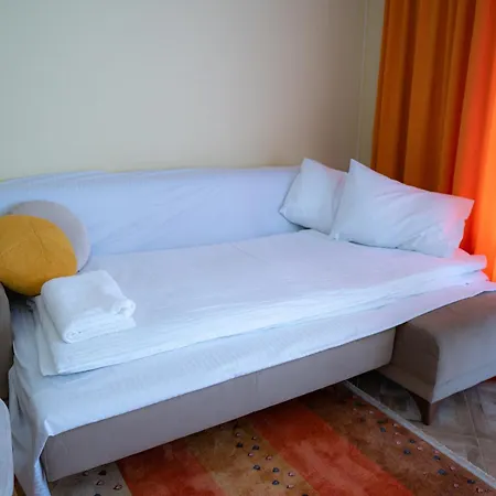 Lejlighed Quiet Garden Retreat, Private Patio Free Parking Sofia